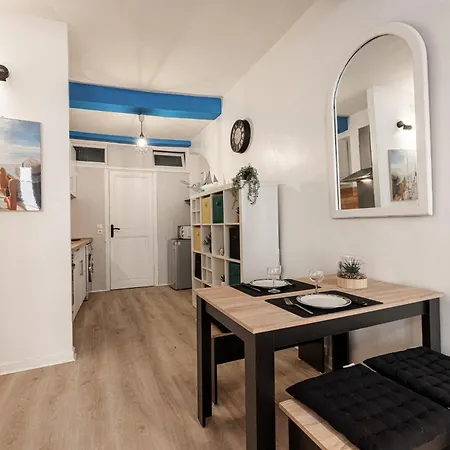 Large 100m From The *