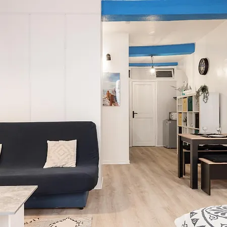 Large 100m From The *